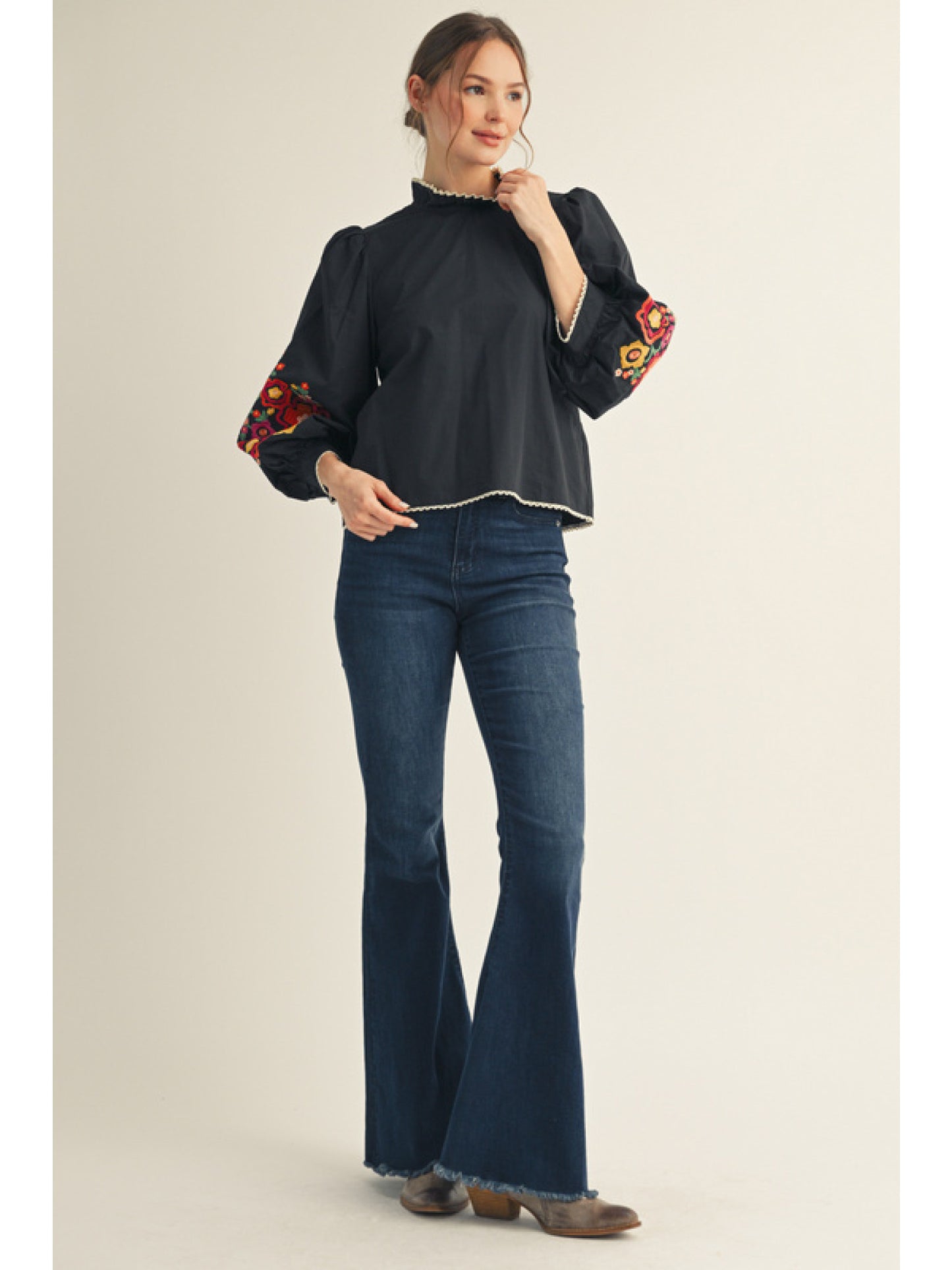 Fall Floral Embroidery Blouse