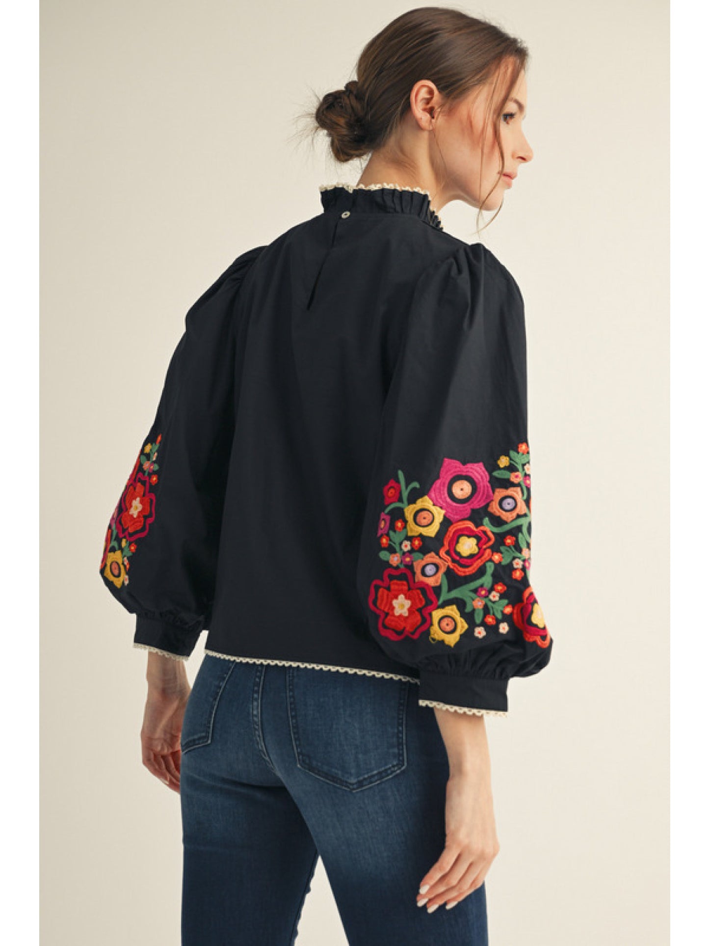 Fall Floral Embroidery Blouse