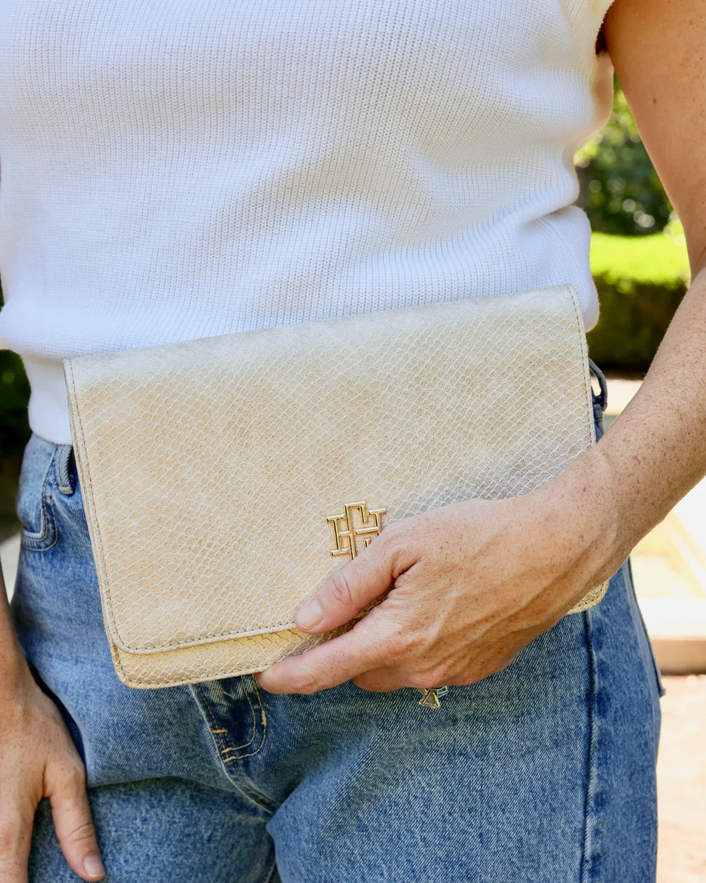 Bryn Clutch/Crossbody Shimmer Champagne