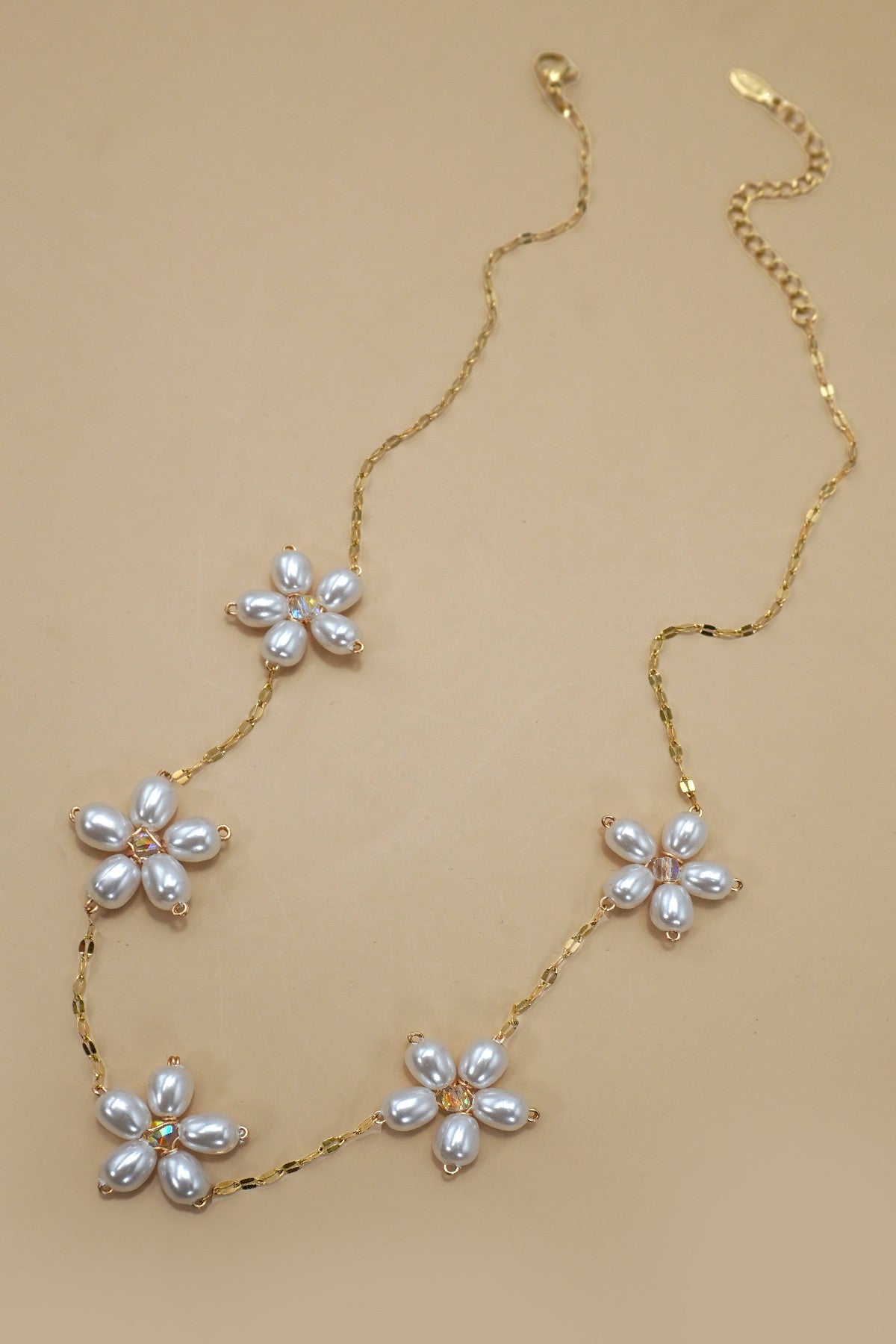 18k Stainless Steel Tarnish Pearl Flower Necklace