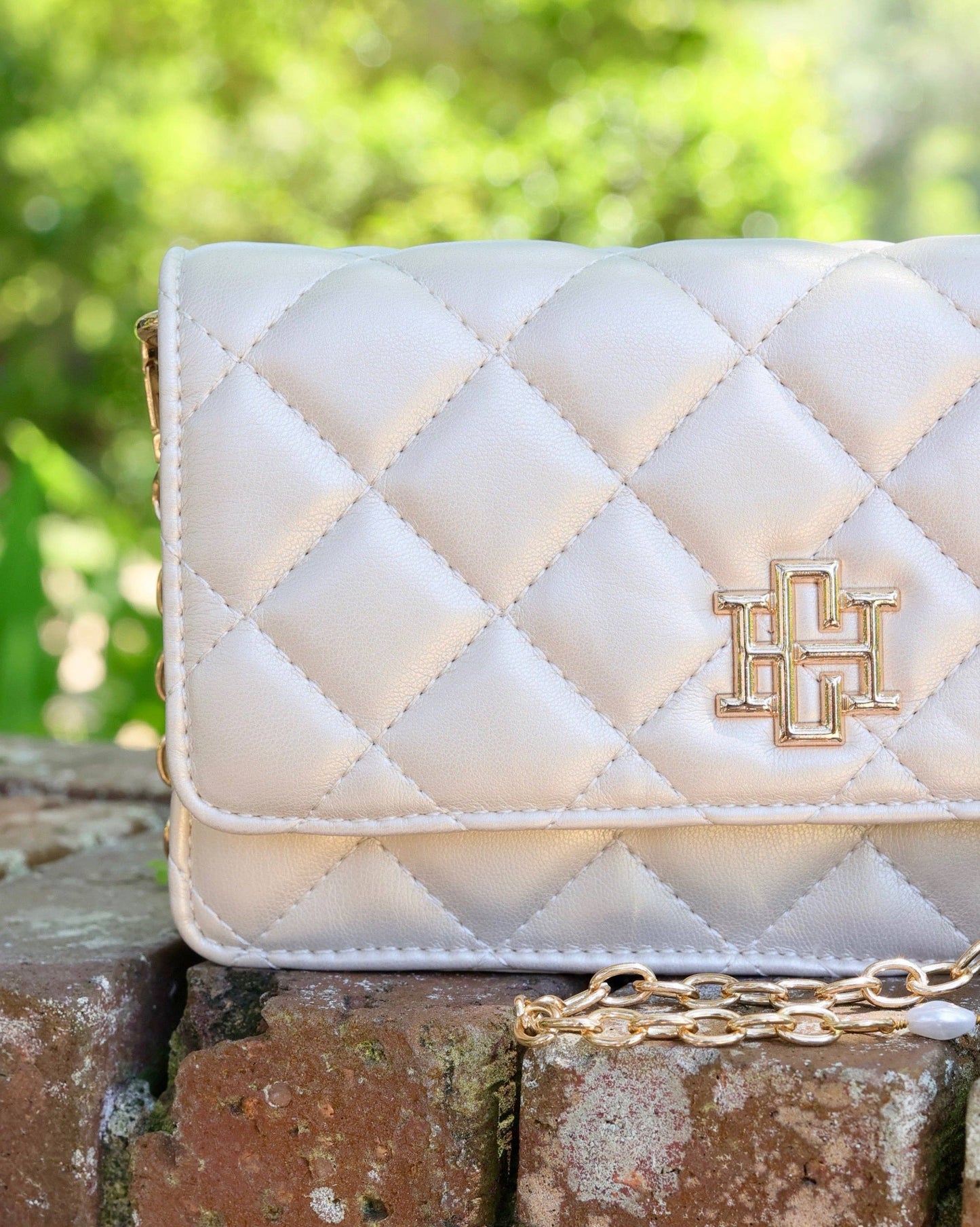 Brynleigh Clutch Crossbody Pearl Quilted DQ