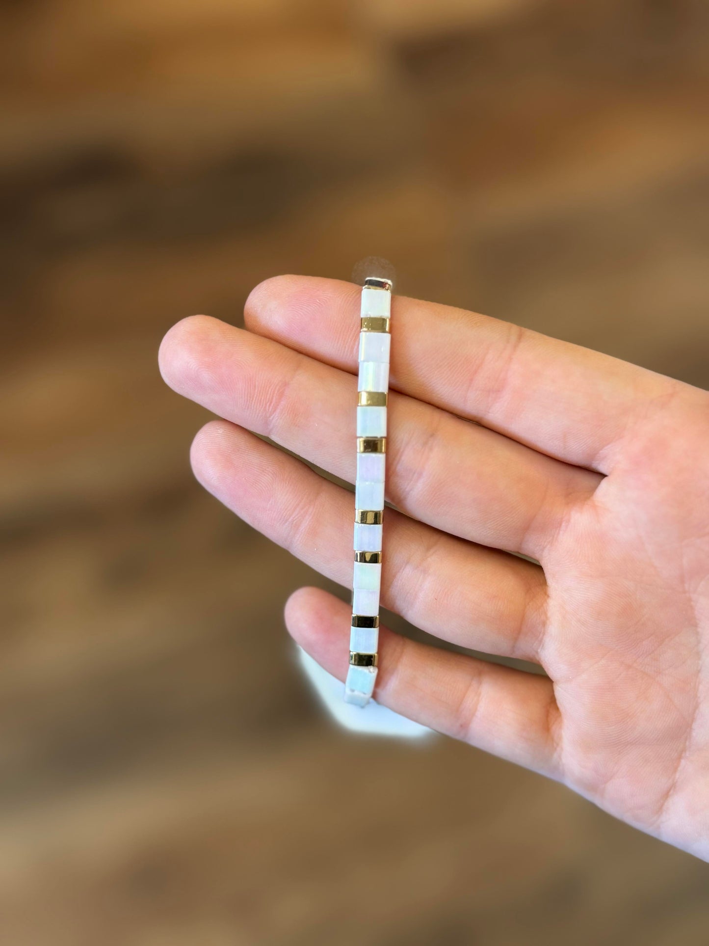 JM stretchy bracelet