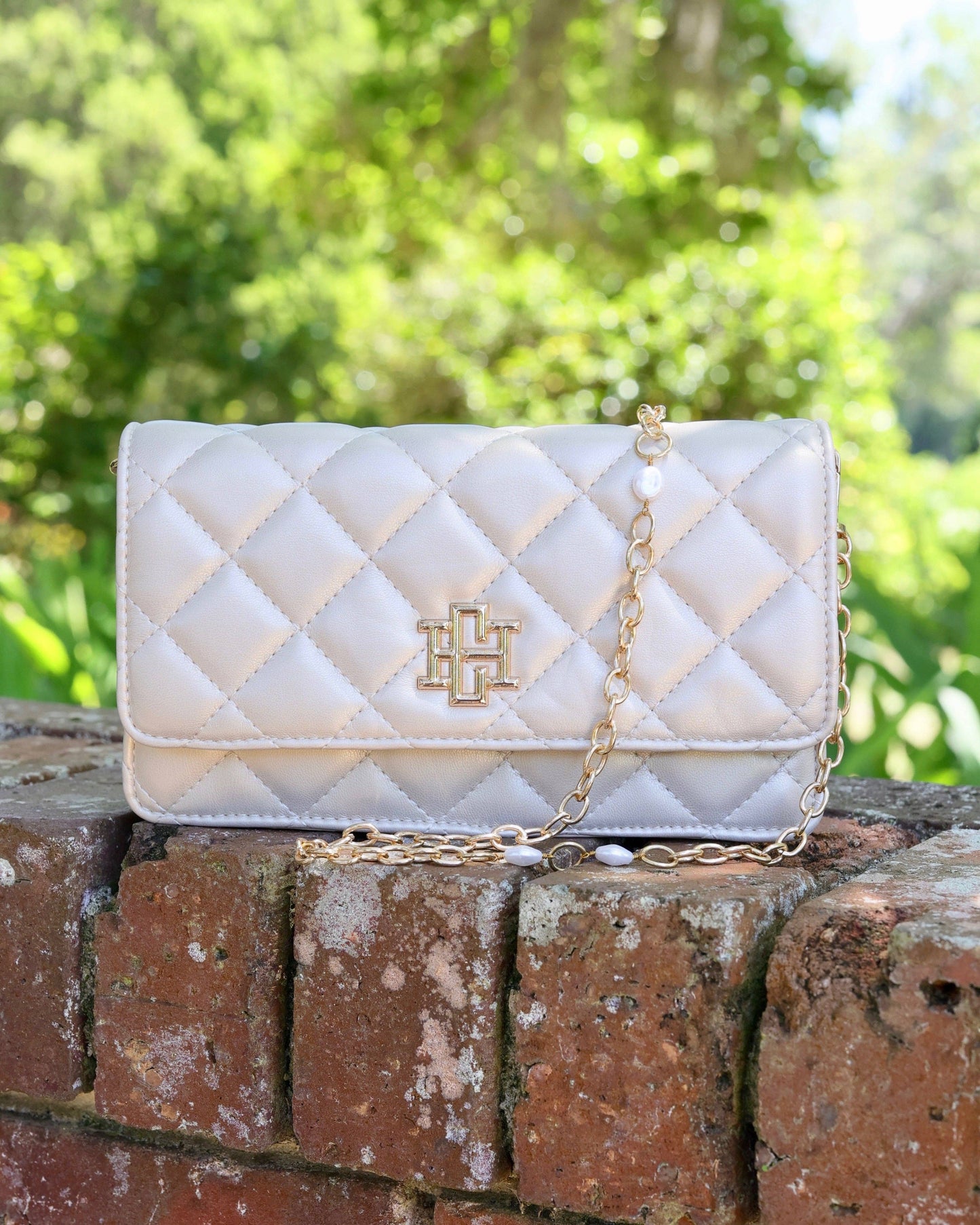 Brynleigh Clutch Crossbody Pearl Quilted DQ