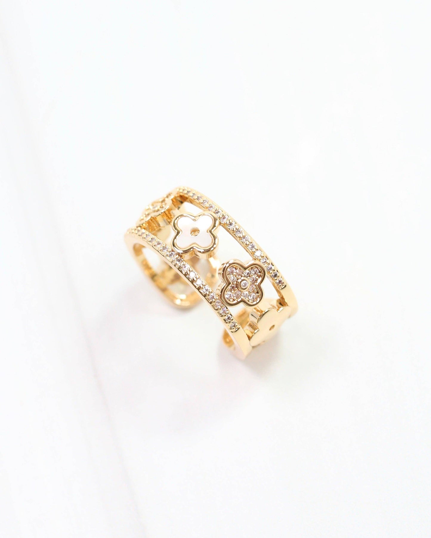 Roxy Clover Ring Gold