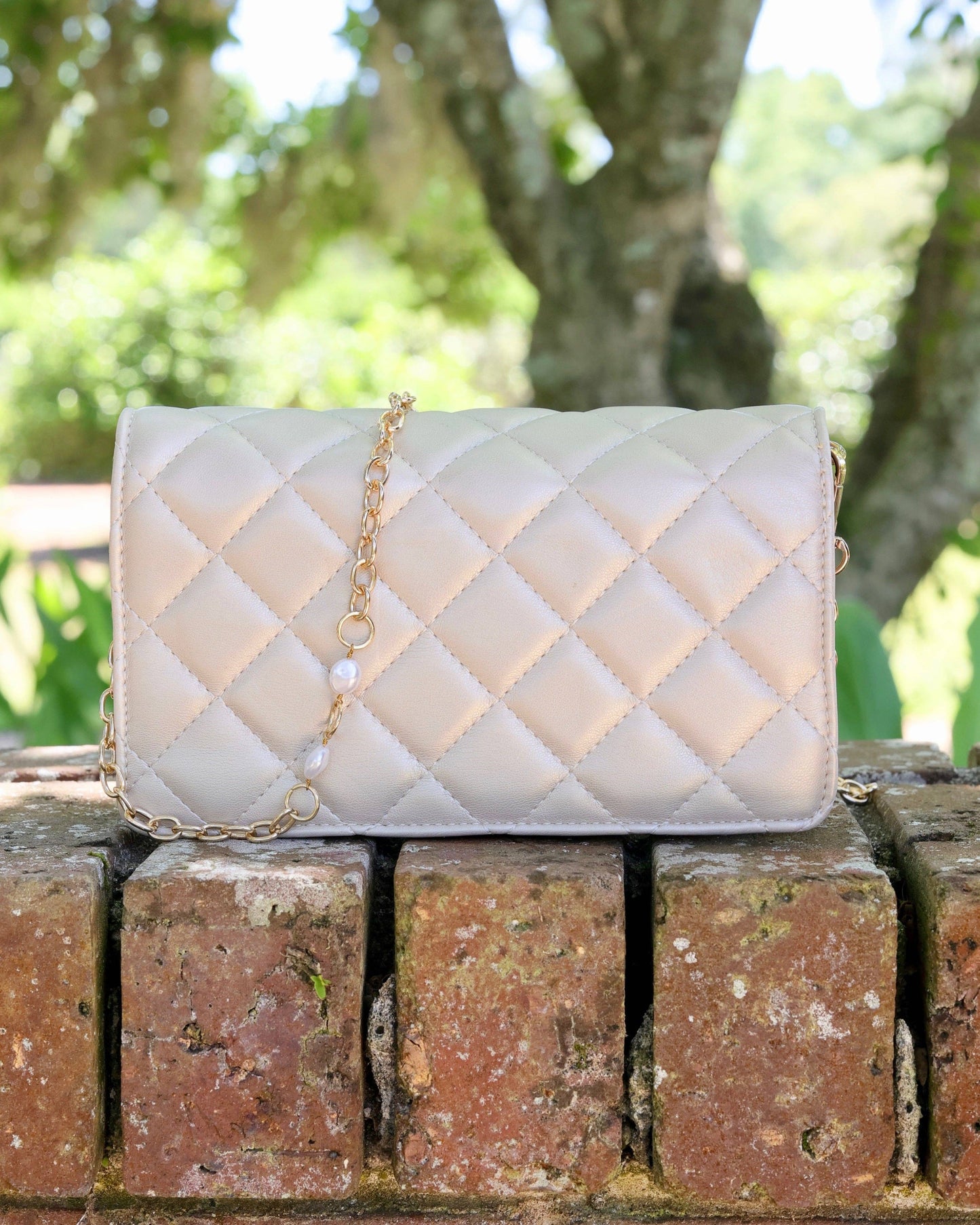 Brynleigh Clutch Crossbody Pearl Quilted DQ