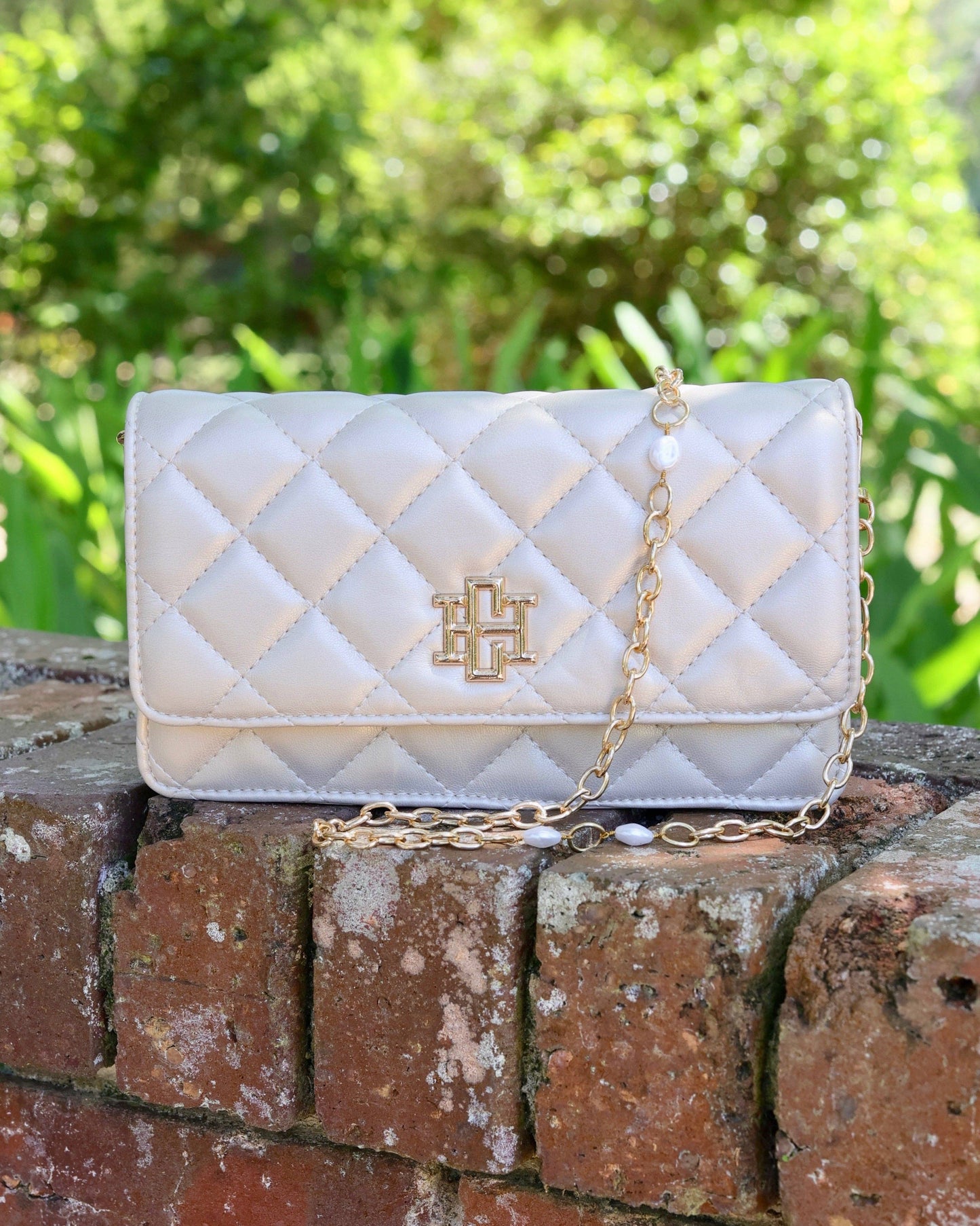 Brynleigh Clutch Crossbody Pearl Quilted DQ