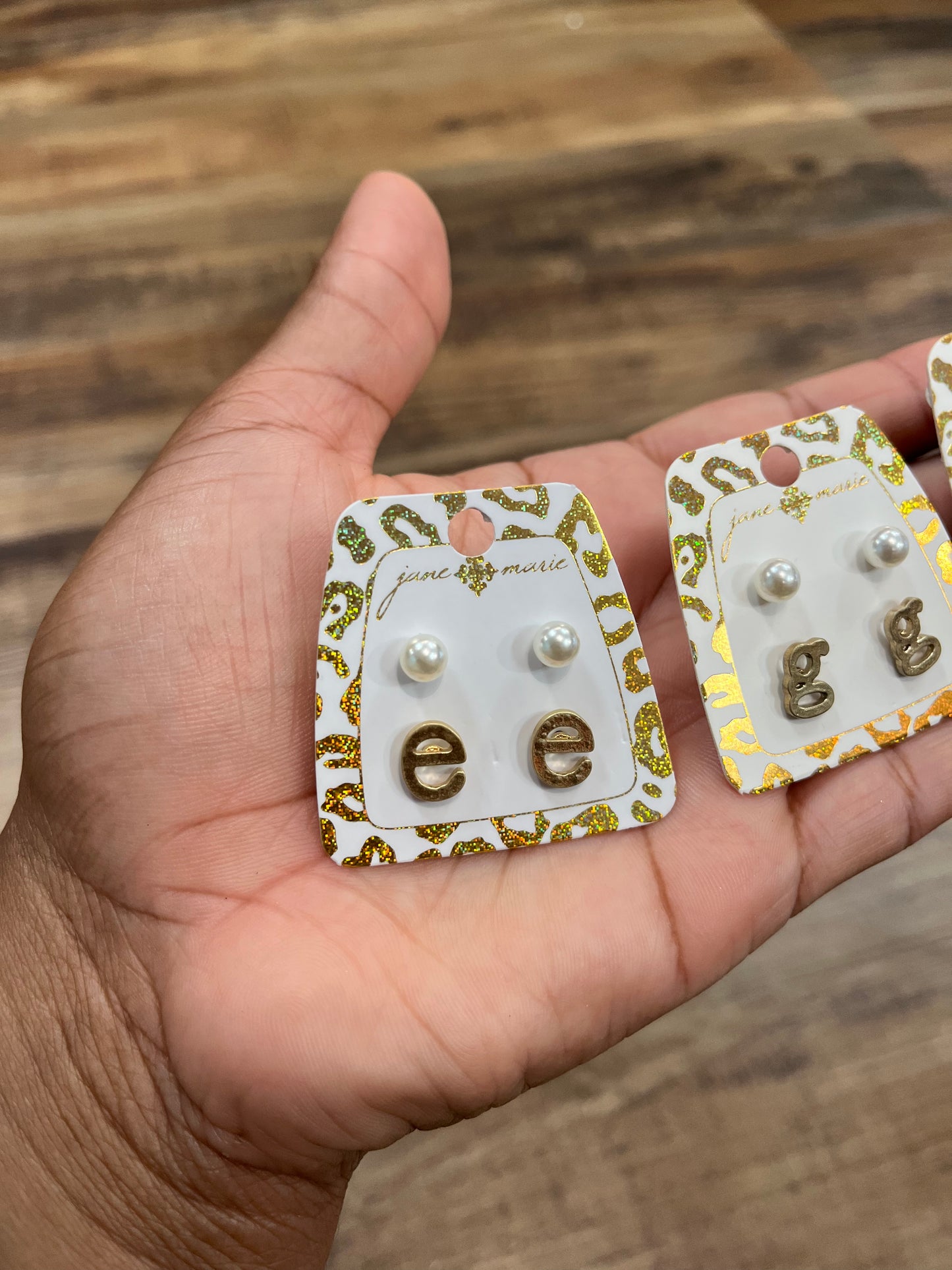 JM Initial with Pearl Set