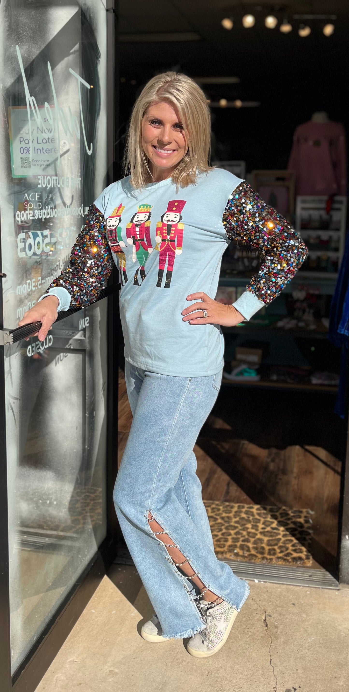 Light Wash Jeans with Rhinestone Chain