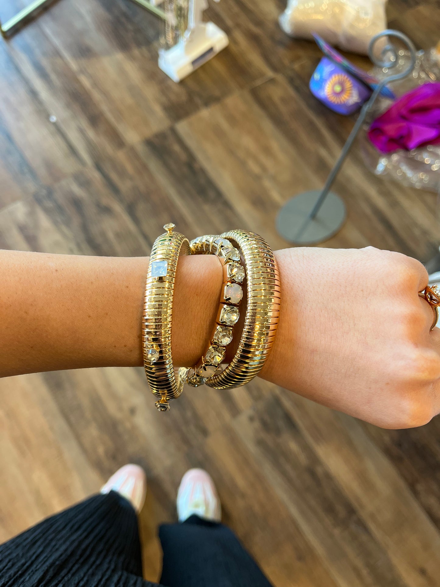 Gaudy Sets of 3