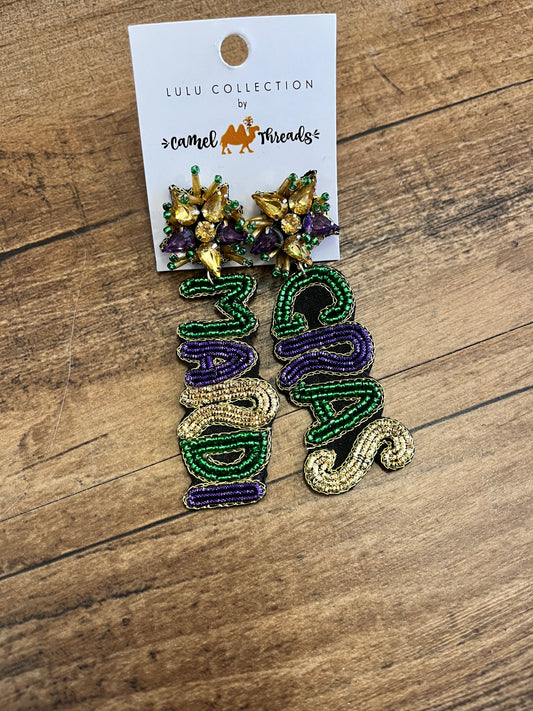 Camel Threads V-Day Earrings