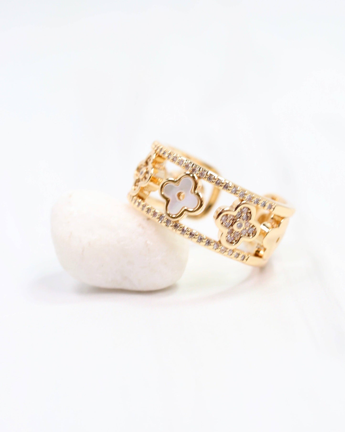 Roxy Clover Ring Gold