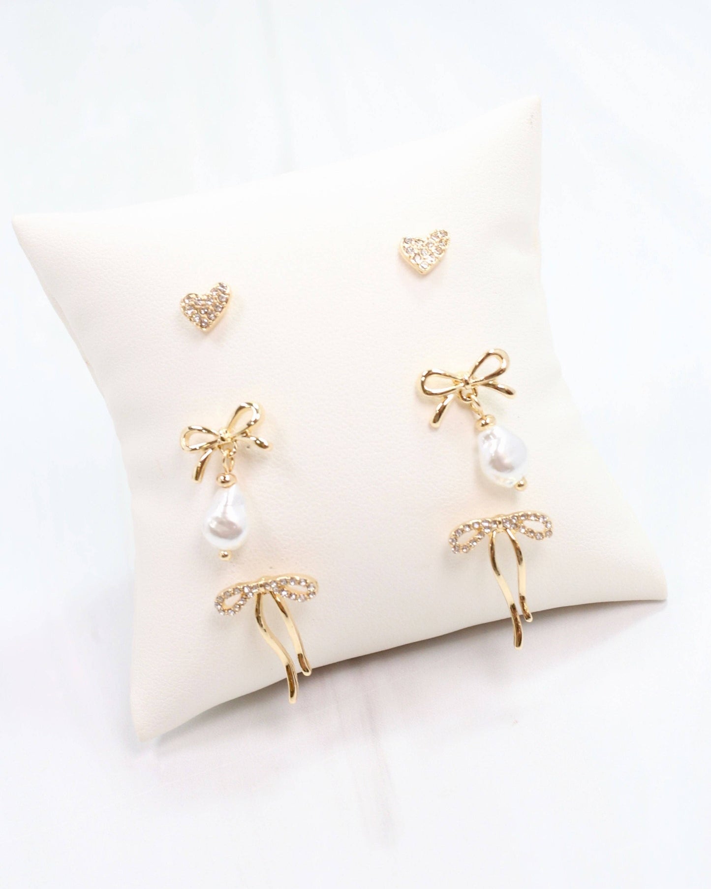 Classy Lady Earring Set Gold