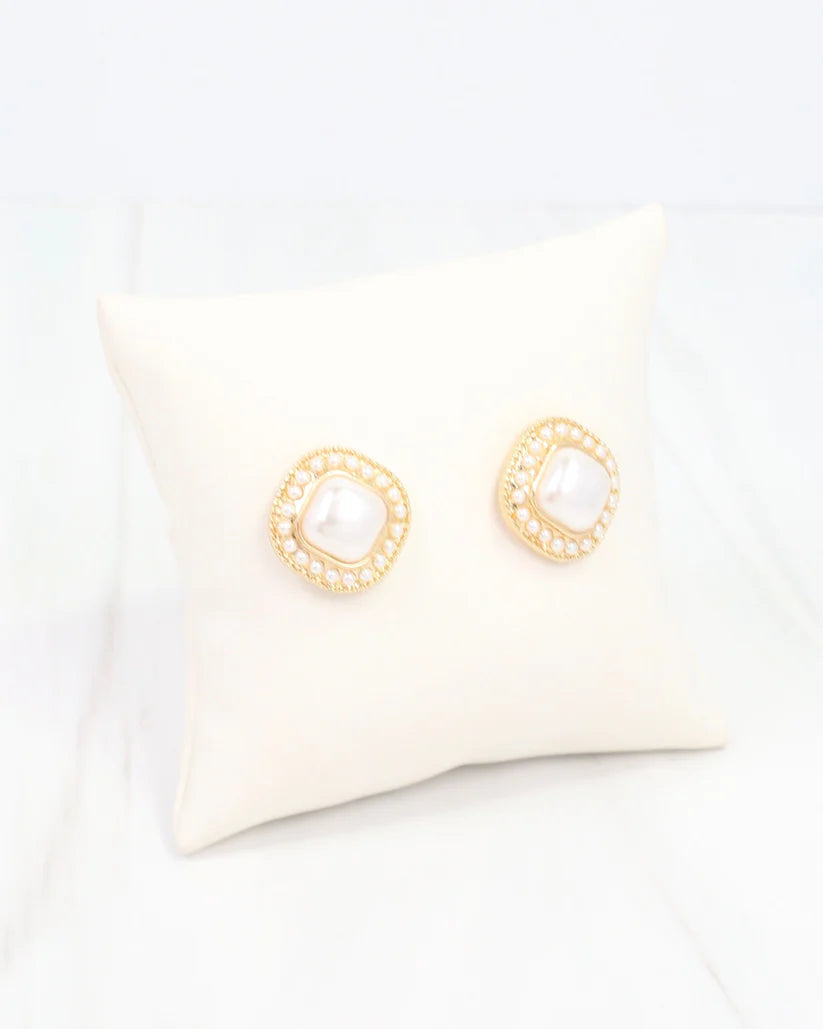 Gomez Pearl Stud Earring Gold