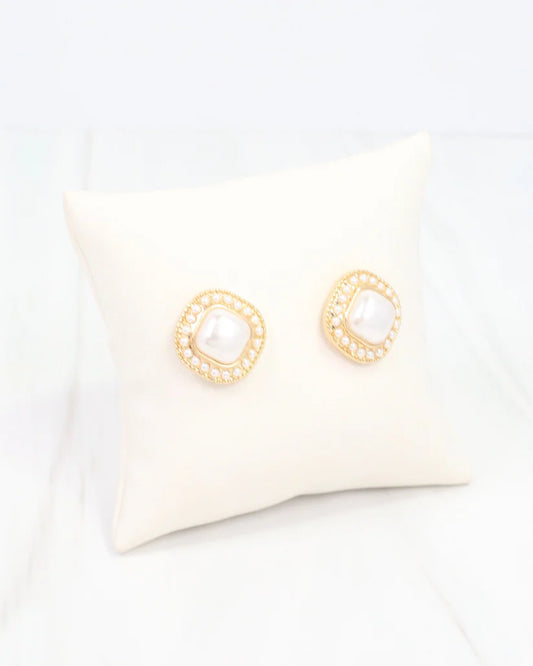 Gomez Pearl Stud Earring Gold