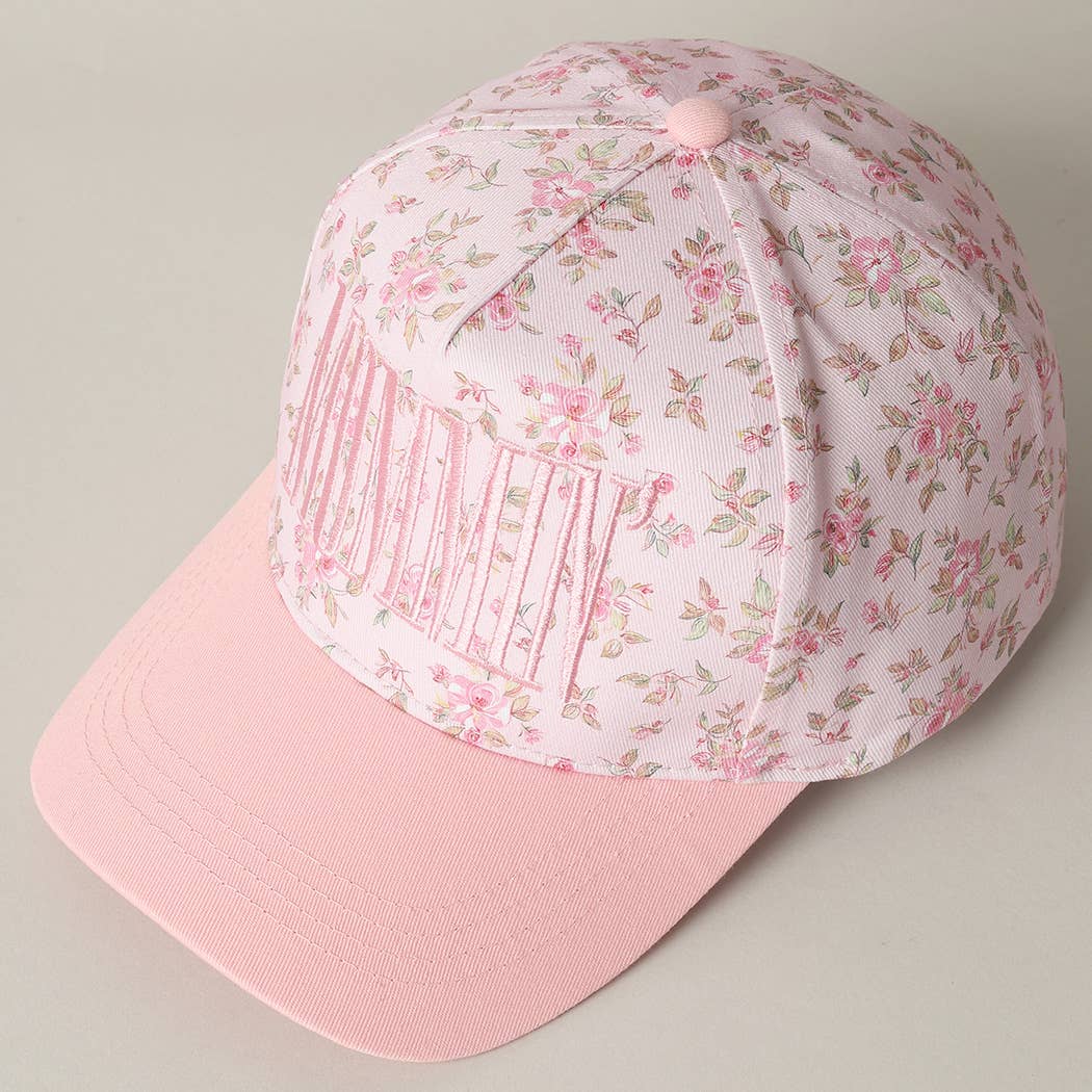 MOMMIN' Embroidered Flower PatternTrucker Hat