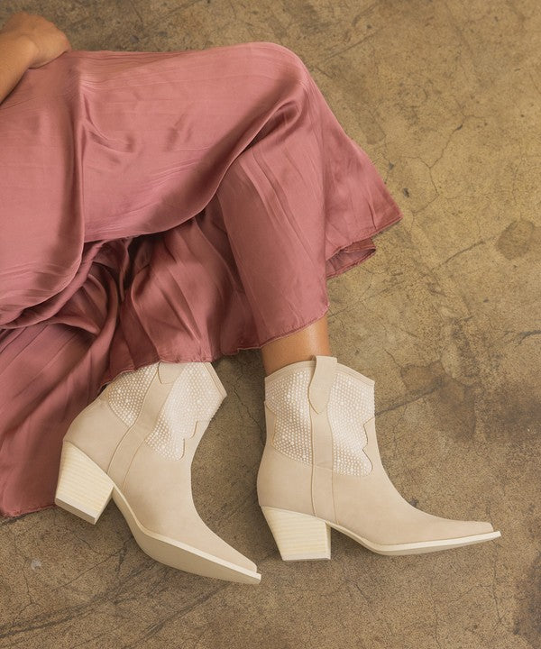 Pearl Studded Western Boots