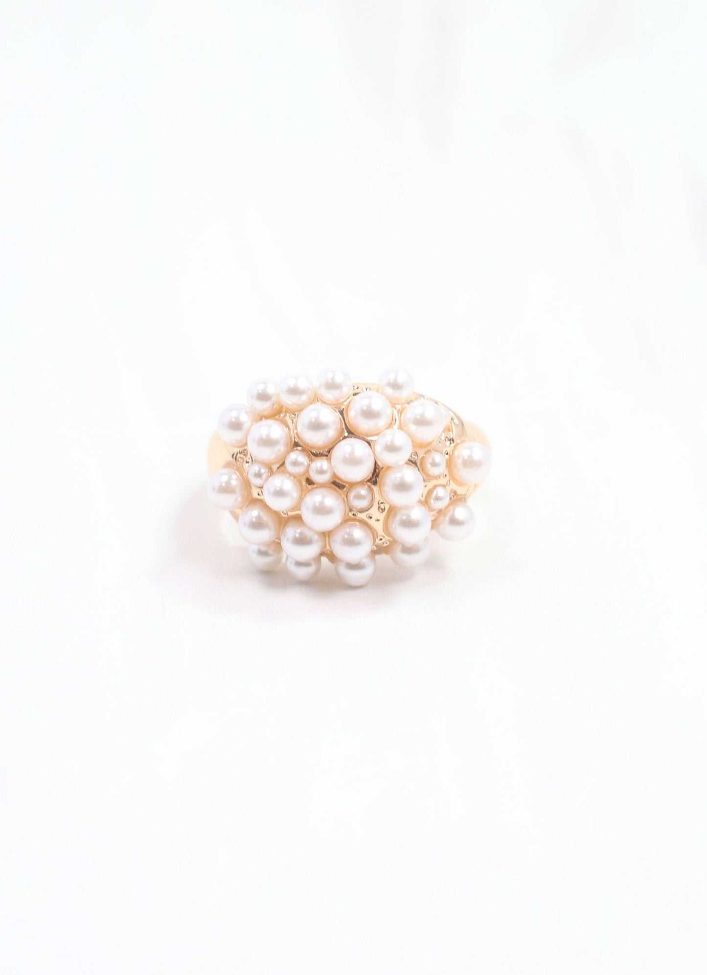 Caroline Hill - Godwin Pearl Stretch Ring Gold