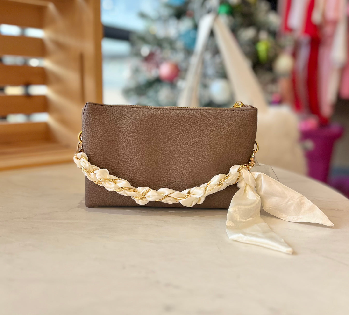 Expanding Clutch Bag