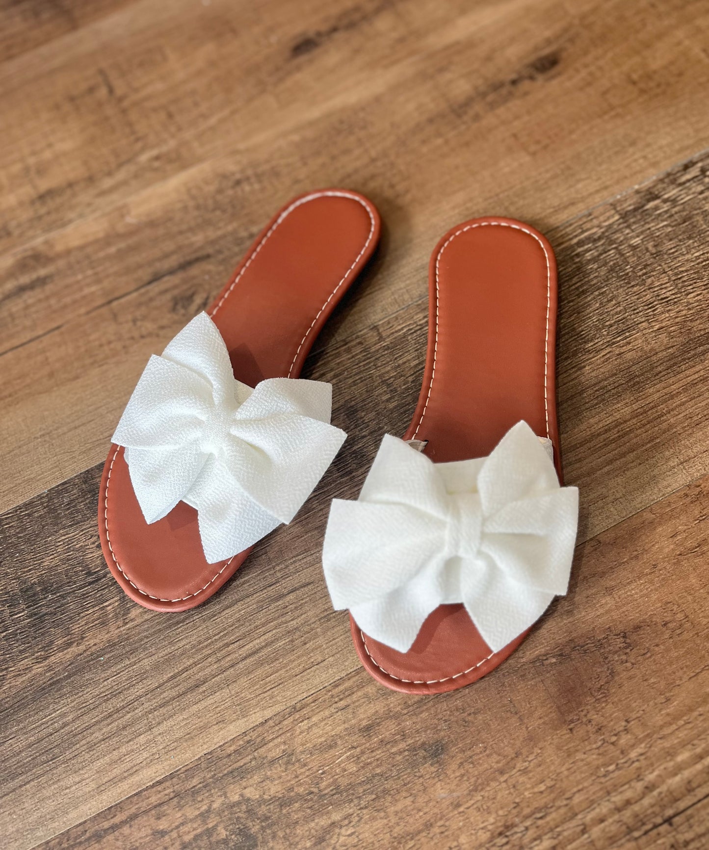 Bow Knot Leather Flats