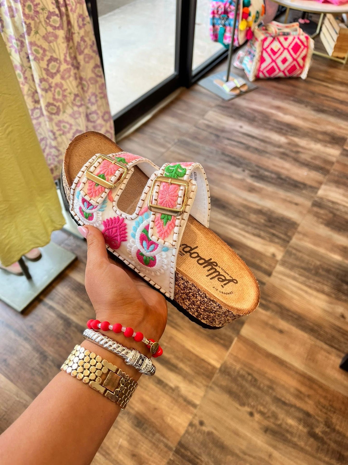 Adelina Wedges