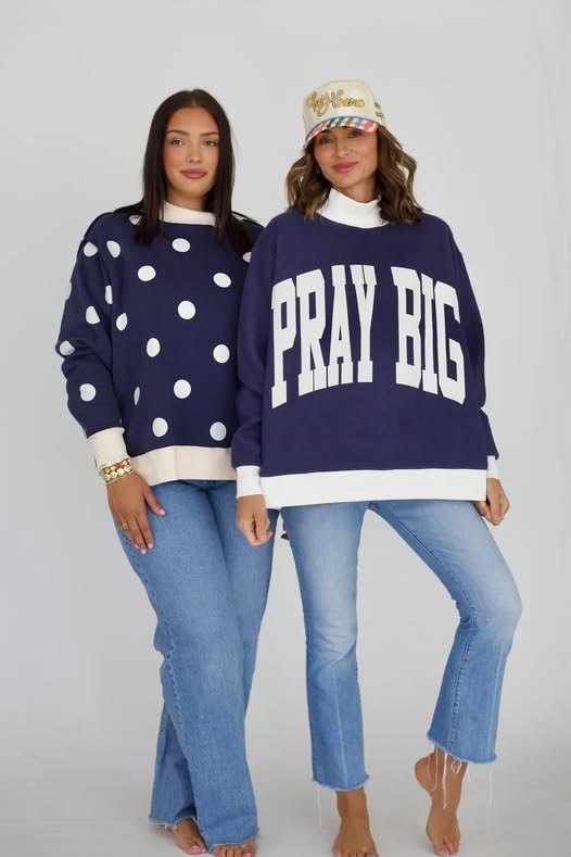 Pray Big Reversible Mock Neck