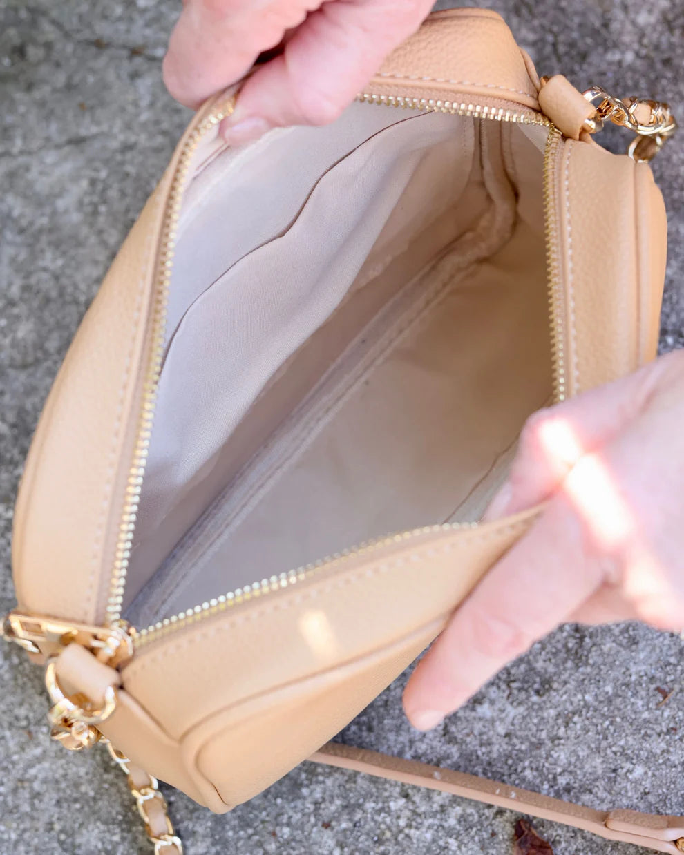 Fiona Crossbody Tan