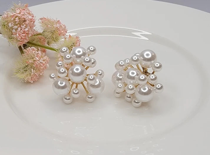 Betty Oh Sparkle Earrings