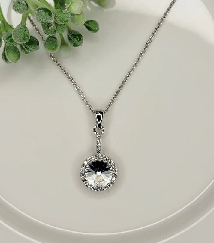 Betty Oh Sparkle Necklaces