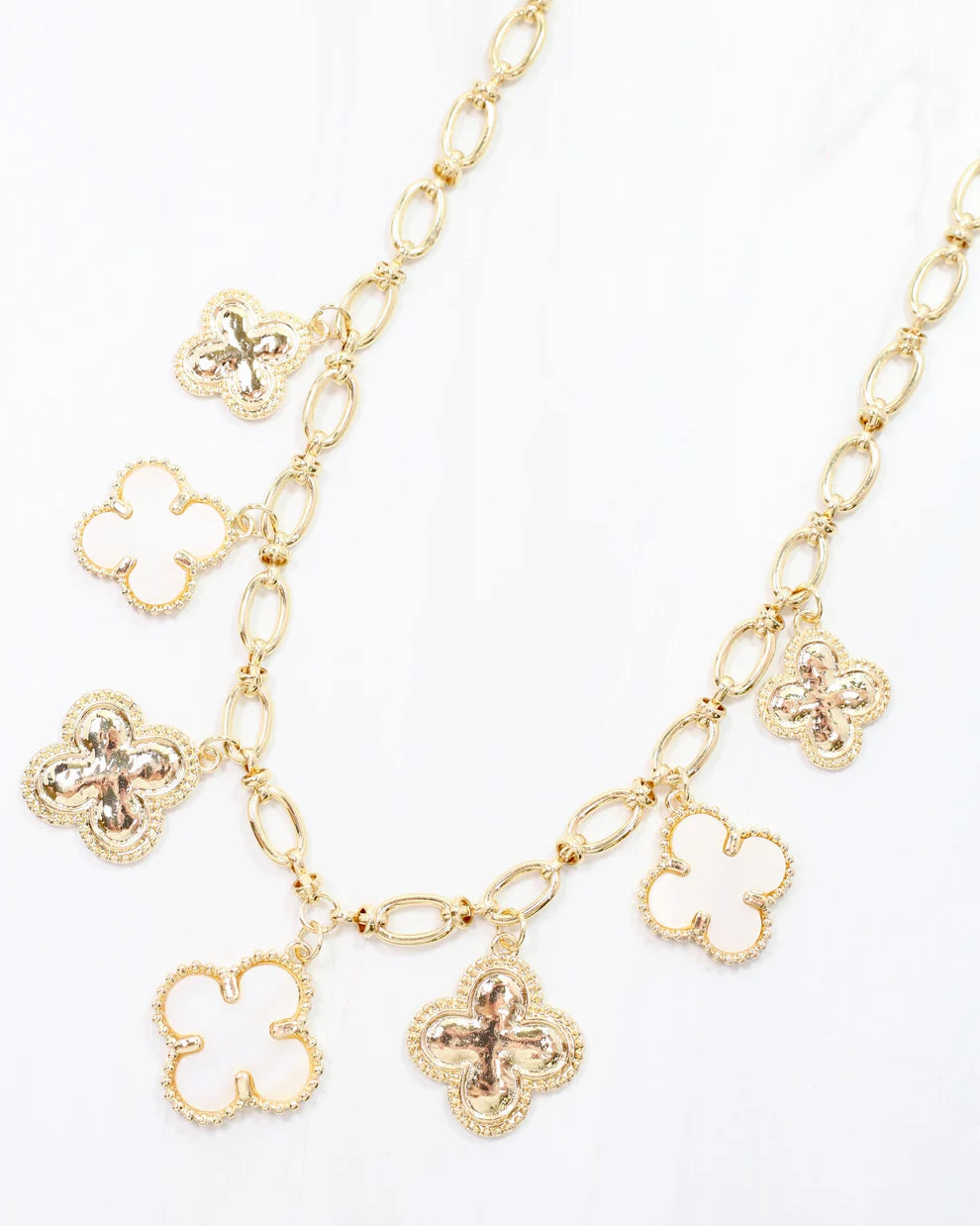Cashin Clover Charm Necklace Gold
