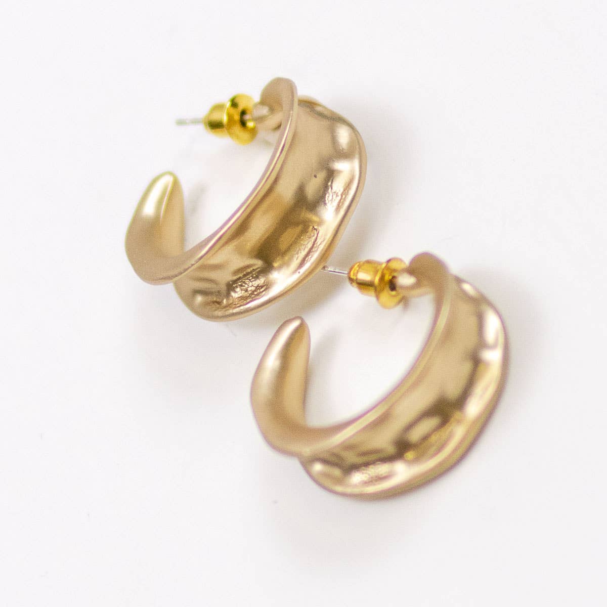 Arvada Hoop Earrings   Gold   1"